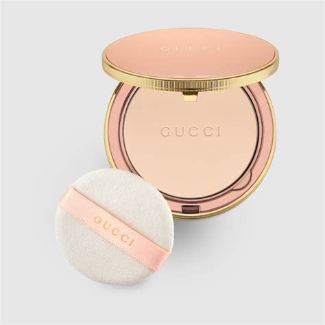 gucci 透亮柔滑碎粉|00，Poudre De Beauté Mat Naturel天然蜜粉餅 .